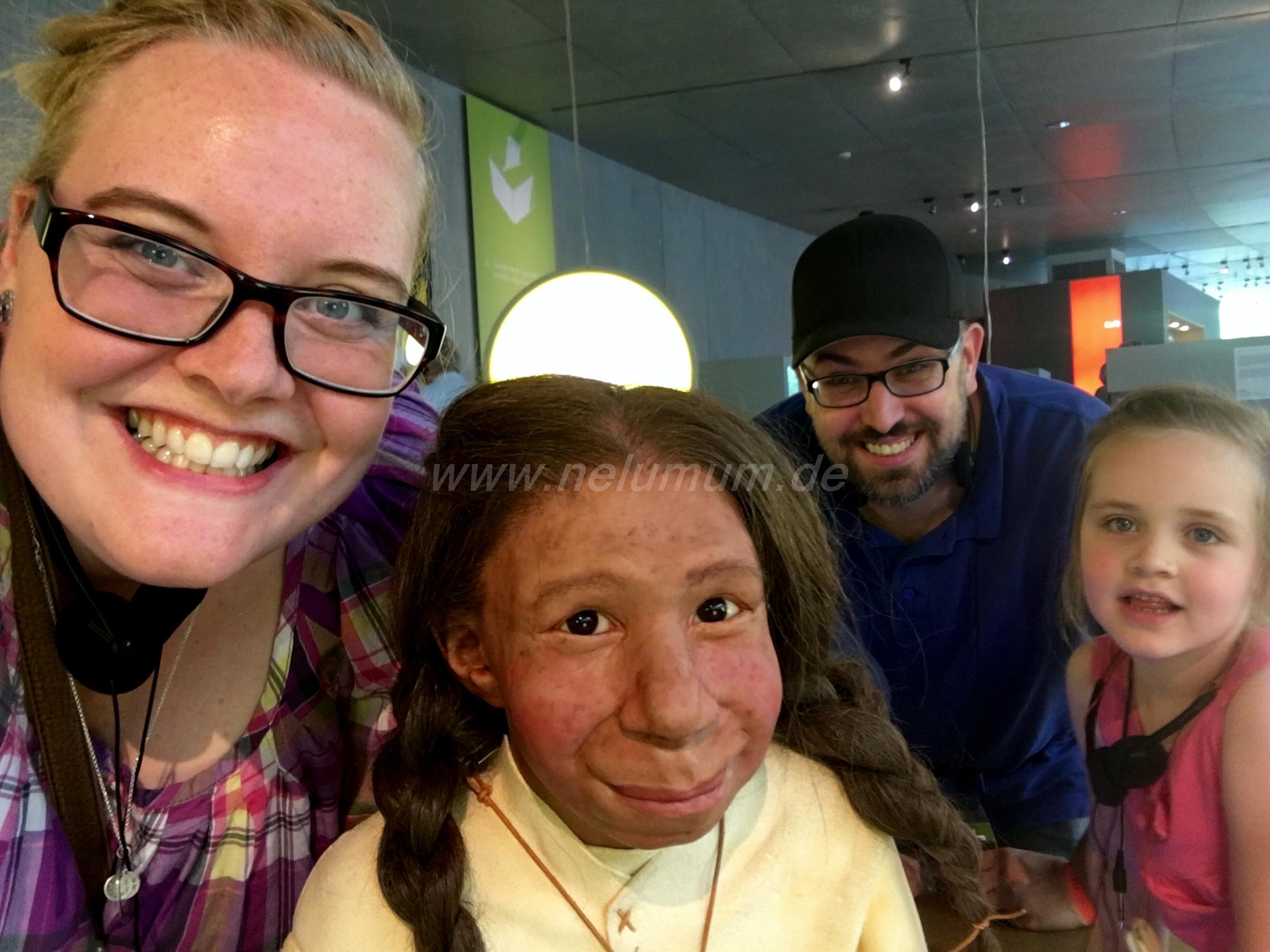 Neanderthal_Museum_mit_Kindern_selfie